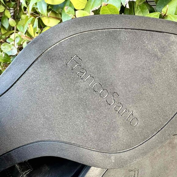 Franco Sarto Dalden Bootie Black Leather Ankle Block Heel Size 8 - Picture 7 of 7